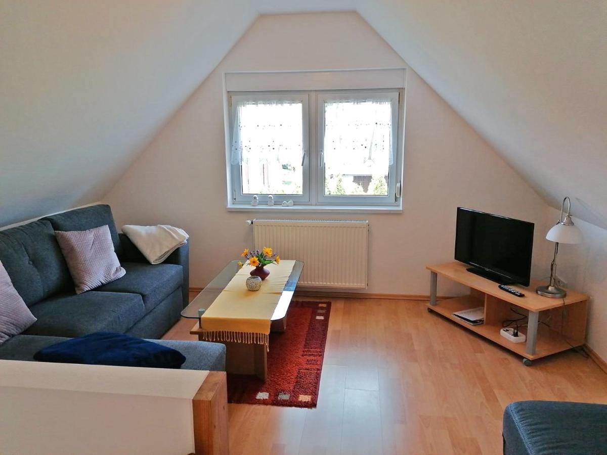 Vila Ferienhaus Roeddelin Uck 2081 Roddelin Exteriér fotografie