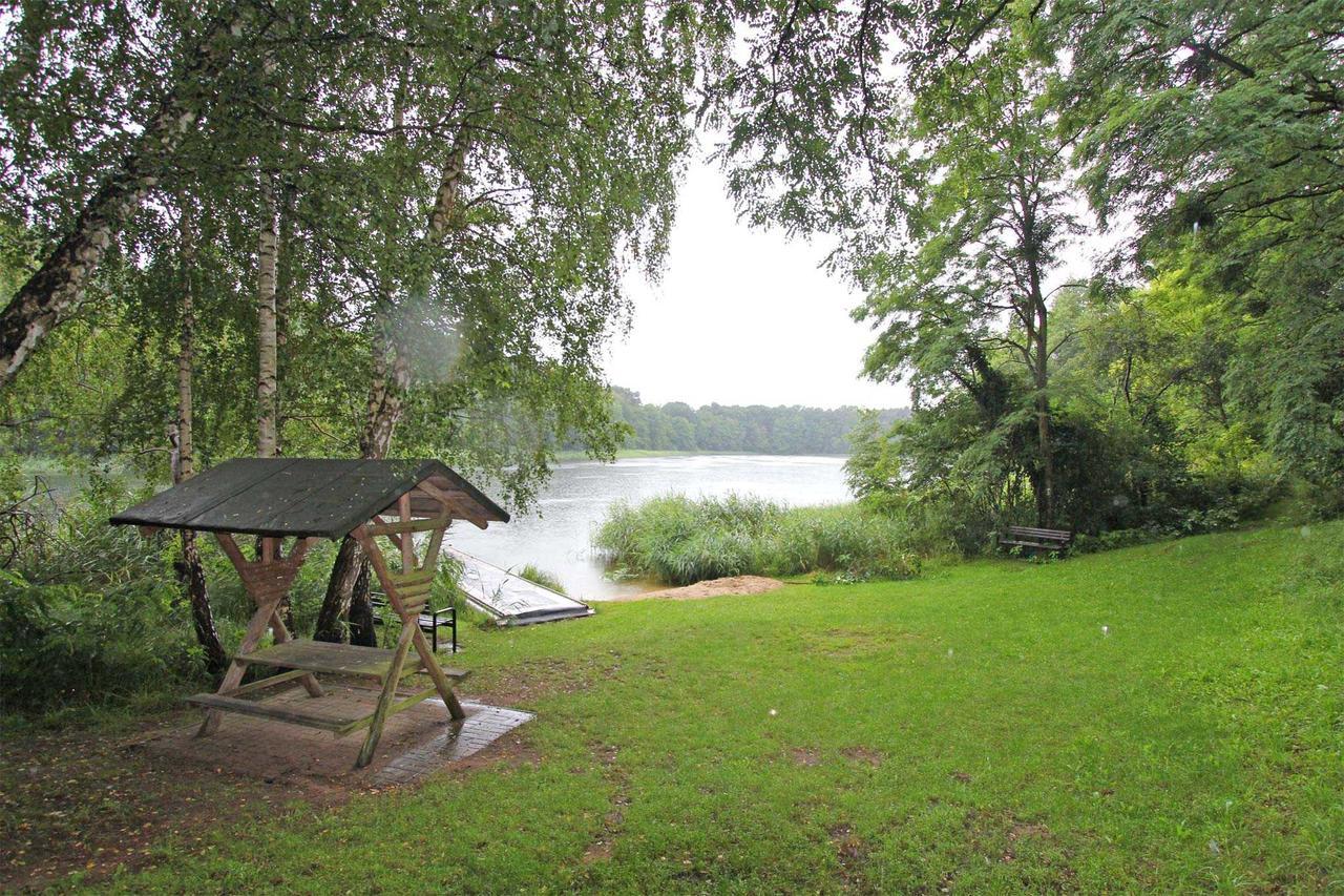 Vila Ferienhaus Roeddelin Uck 2081 Roddelin Exteriér fotografie